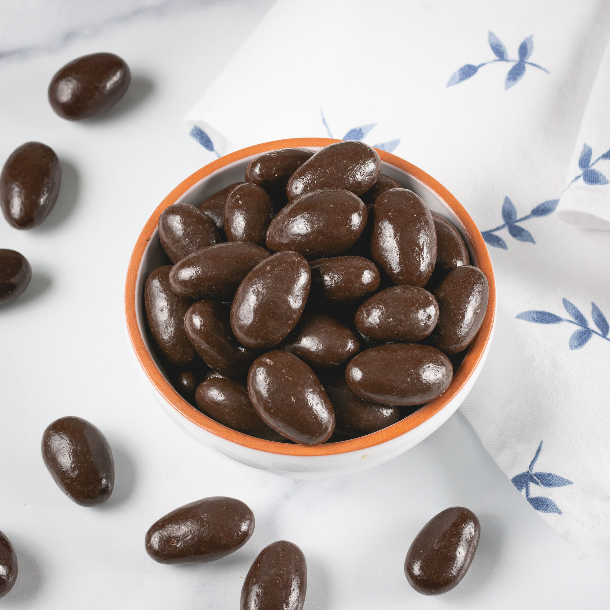 Dark Chocolate Almonds snacks manufacturers
