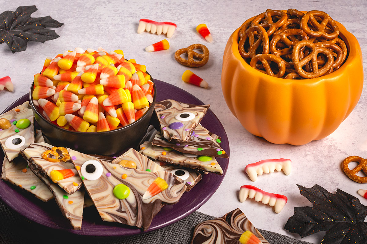 fall candy mix snack wholesalers